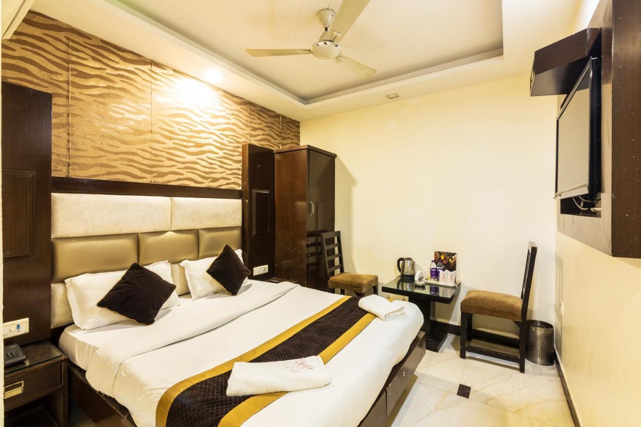 Hotel Grand Shyam- In Front Of New Delhi Railway Station-Couple Friendly Ню Делхи Екстериор снимка